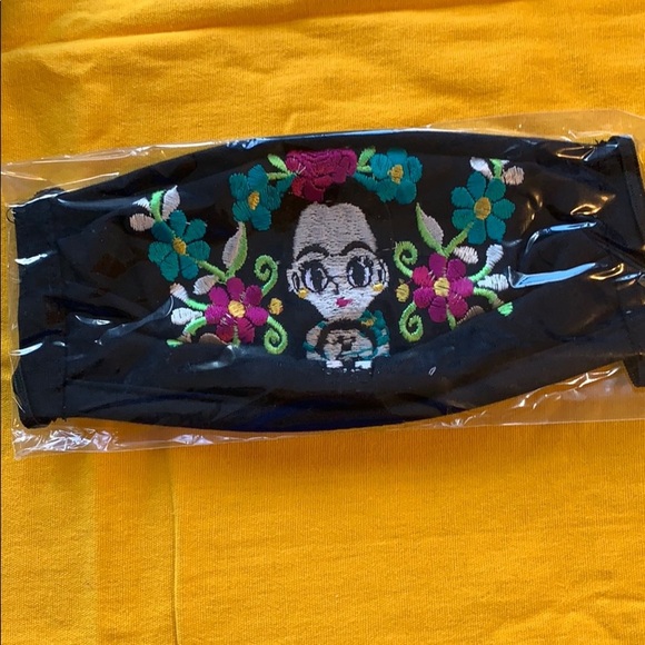 Triple layer Reusable embroide face mask F… - Picture 15 of 16